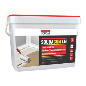 White 22 kg pail of Soudal Soudagum LM liquid membrane for waterproofing, with image of a roller applying the product.